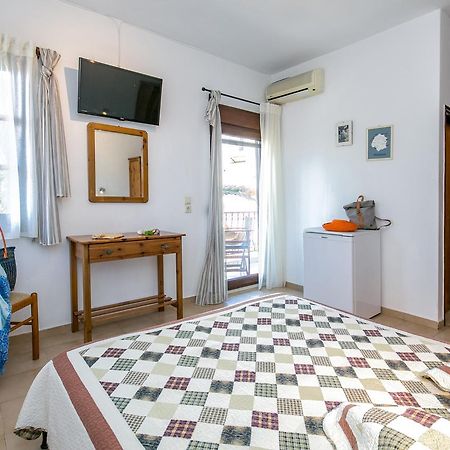 Pension Aldebaran Hotel โปตอส ภายนอก รูปภาพ