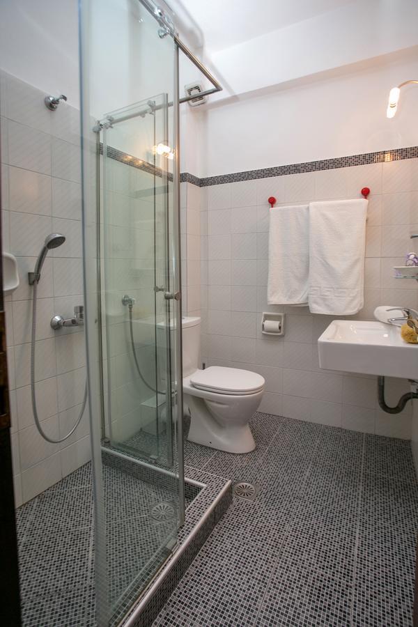 Pension Aldebaran Hotel โปตอส ภายนอก รูปภาพ